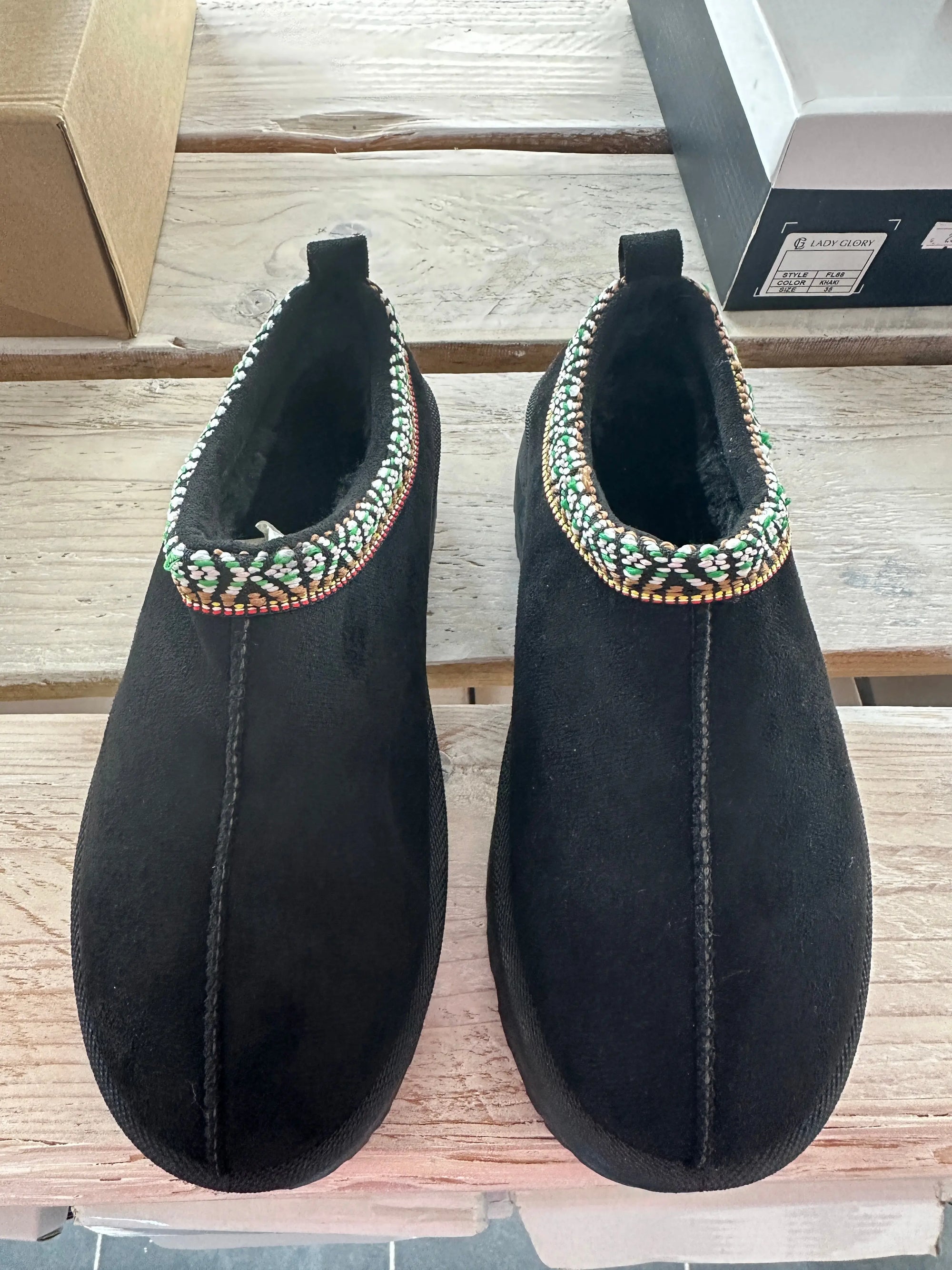Chaussons mules fourrés Mes plaisirs parfumés